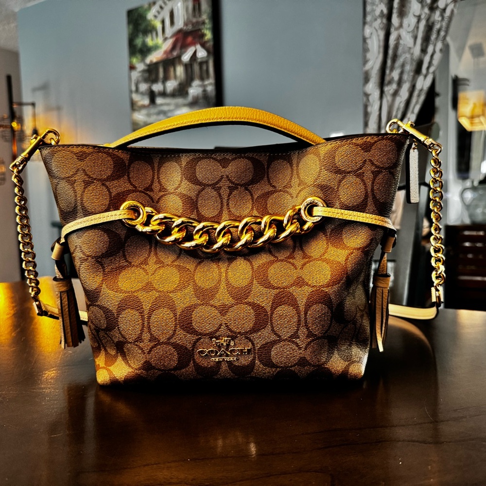 Andy Crossbody In Signature Canvas GOLD/KHAKI/IVORY